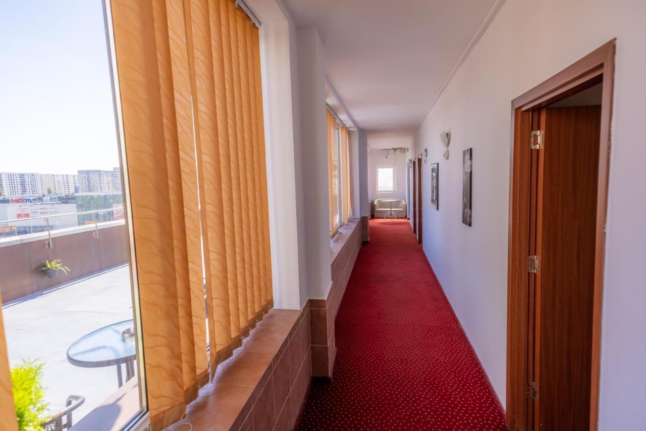 Hotel Sir Lujerului Βουκουρέστι Εξωτερικό φωτογραφία