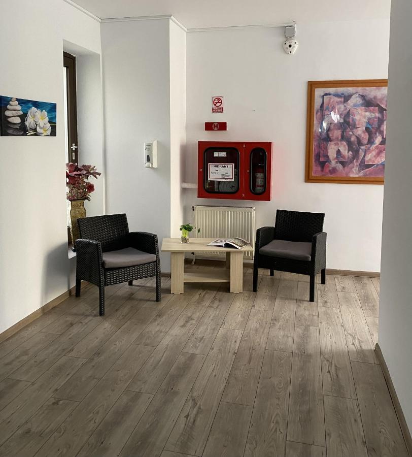 Hotel Sir Lujerului Βουκουρέστι Εξωτερικό φωτογραφία