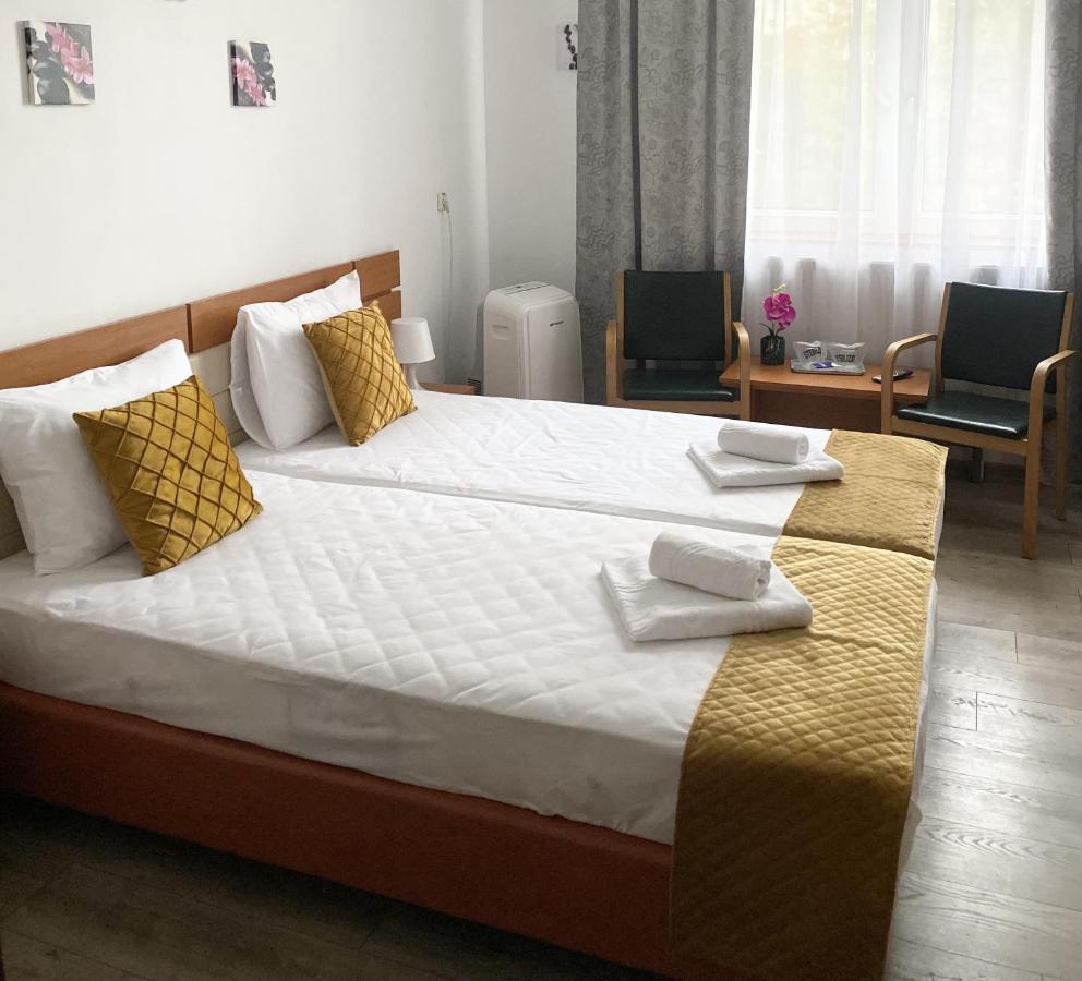 Hotel Sir Lujerului Βουκουρέστι Εξωτερικό φωτογραφία