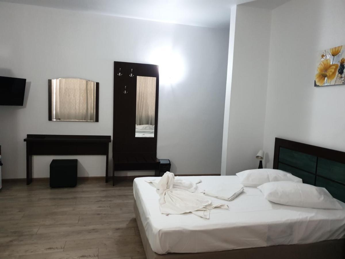 Hotel Sir Lujerului Βουκουρέστι Εξωτερικό φωτογραφία